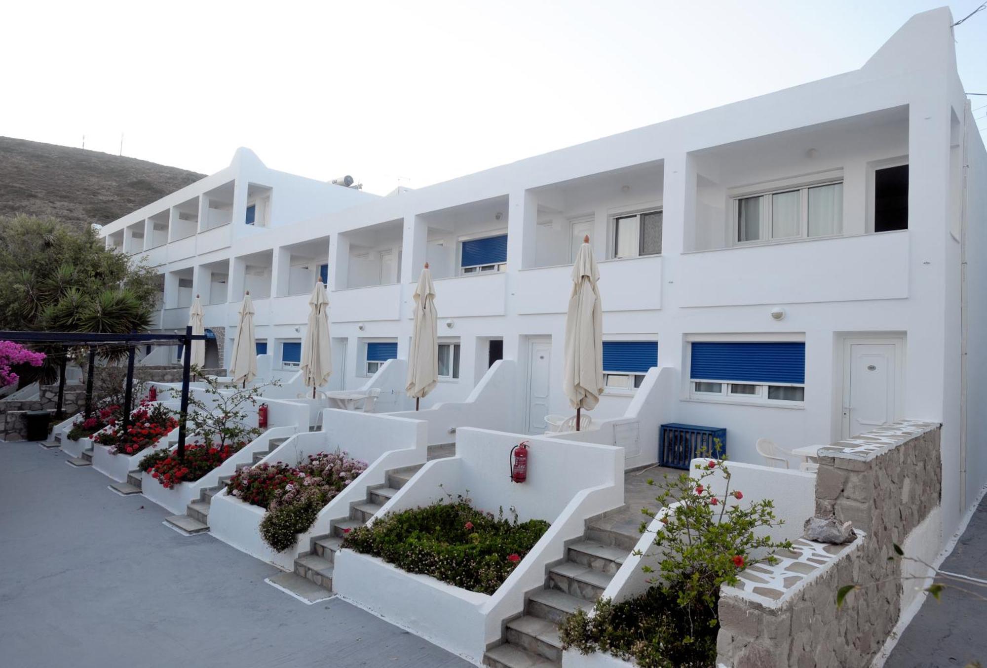 Lagada Beach Hotel Adamantas  Exterior photo